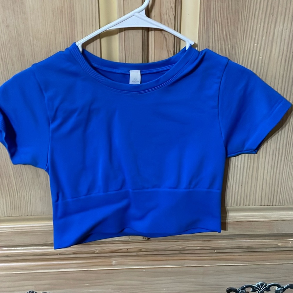 Aerie Crop
